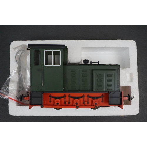 122 - British Model Supply Baguley Drewry Diesel O scale electric 0-6-0 locomotive in green/black/red live... 