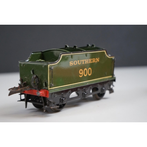 146 - Hornby O gauge Eton 4-4-0 electric locomotive with a boxed No 2 Special Tender, showing paint wear,