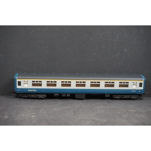 149 - 13 OO gauge items of rolling stock to include Mainline, Lima and Hornby featuring Car Transporter, C... 