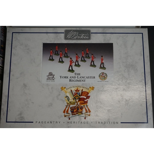 257 - Two boxed Britains metal figure sets to include The Drum and Bugle Team of Fleet Marine Force Pacifi... 