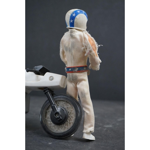 1047 - Boxed Ideal Toy Corp Evel Knievel Super Jet Cycle, missing energizer, tatty box and grubby action fi... 