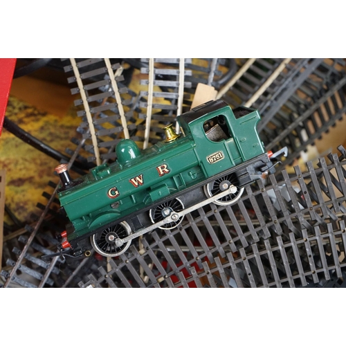 157 - Boxed Hornby OO gauge R541 Inter City 125 train set plus a quantity of OO gauge model railway to inc... 