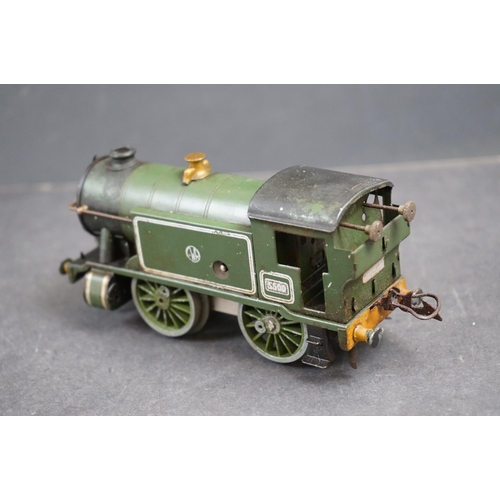 161 - Hornby O Gauge clockwork GWR 0-4-0 locomotive in green livery, loose parts but otherwise gd