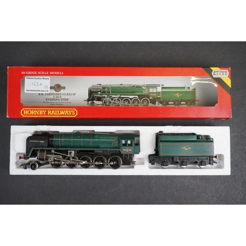 163a - Two boxed Hornby OO gauge locomotives to include R065 BR 2-10-0 Evening Star and R078 GWR 4-6-0 King... 