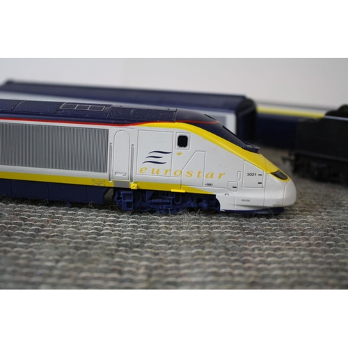 111 - Set of Hornby OO gauge Eurostar engine, dummy and coach, plus Triang Princess Elizabeth, Dapol GWR 0... 