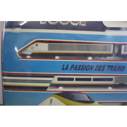 139 - Boxed & sealed Jouef HO gauge Eurostar train set