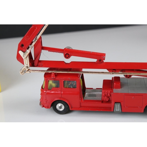 1634 - Two boxed Corgi Major diecast models to include 1105 Carrimore Car Transporter with Bedford Tractor ... 