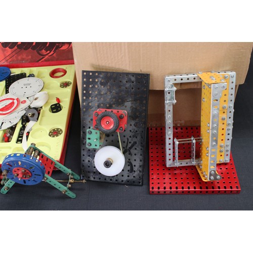 223 - Quantity of vintage Meccano accessories and parts, various colours, includes part complete boxed Ele... 