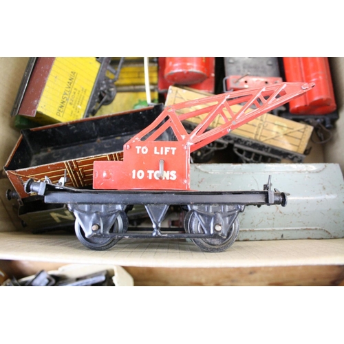 47A - Nine Hornby O Gauge railway to include Pennsylvania 82043, LMS 13T 210112, etc, plus a quantity of t... 