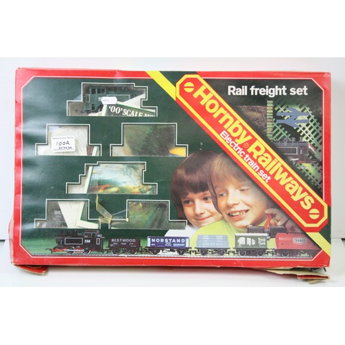 100a - Boxed Hornby R688 Rail Freight Set, appearing complete with locomotive, rolling stock, track and pap... 