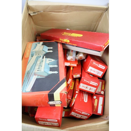 147A - Quantity of OO gauge model railway to include many various boxed Triang Hornby track and accessories... 