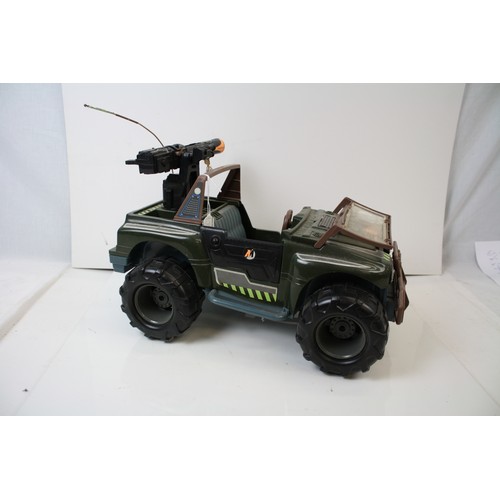 1074A - Collection of Hasbro Action Man figures and vehicles to include Skateboard Extreme, 4 x 4 (grubby bo... 