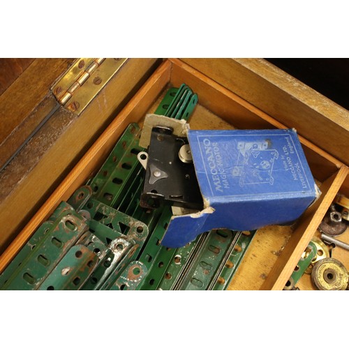 187 - Mid 20th century Meccano wooden box (with key), containing a number of parts, together with a furthe... 