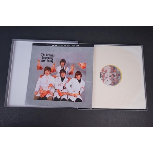 1025 - Vinyl - ltd edn The Real Alternate Album The Beatles Yesterday and Today 5 LP 3 CD heavy coloured vi... 