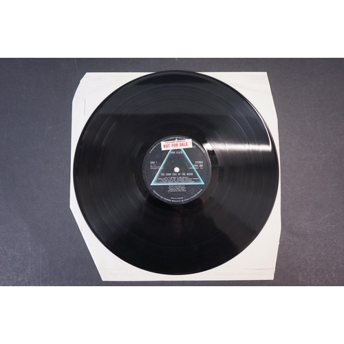 1114 - Vinyl - Pink Floyd - Dark Side Of The Moon, UK 1973 Promo Sample copy, + 2 Posters + 2 Stickers. Ori... 