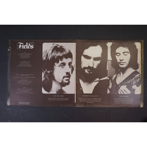 1124 - Vinyl - Prog Rock - Fields - Fields. UK 1st 1971 pressing with scarce poster, gatefold sleeve is vg+... 