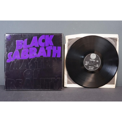 1132 - Vinyl - Black Sabbath - Master Of Reality. Original UK 1971 1st Black label, Swirl Vertigo label pre... 