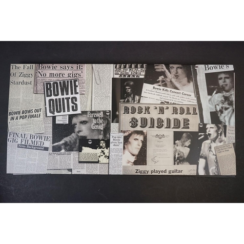 251 - Vinyl - David Bowie Five Years 1969-1973 Box Set, complete and ex, a bit of squash & wear to outer b... 