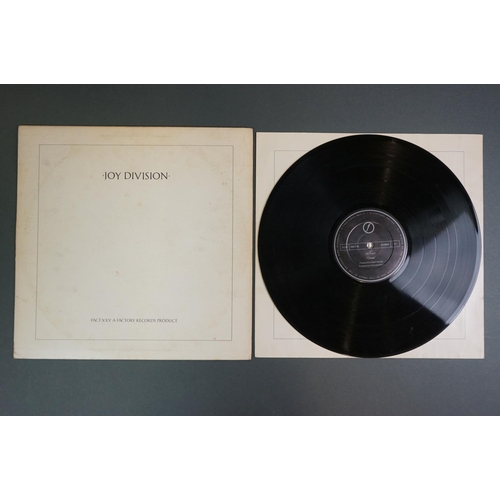 1168 - Vinyl - Joy Division 3 LP's to include The Peel Sessions (SFRLP 111), Unknown Pleasures (FACT 10), C... 