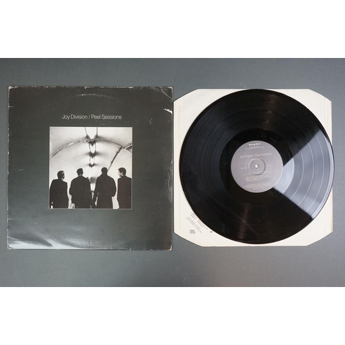 1168 - Vinyl - Joy Division 3 LP's to include The Peel Sessions (SFRLP 111), Unknown Pleasures (FACT 10), C... 