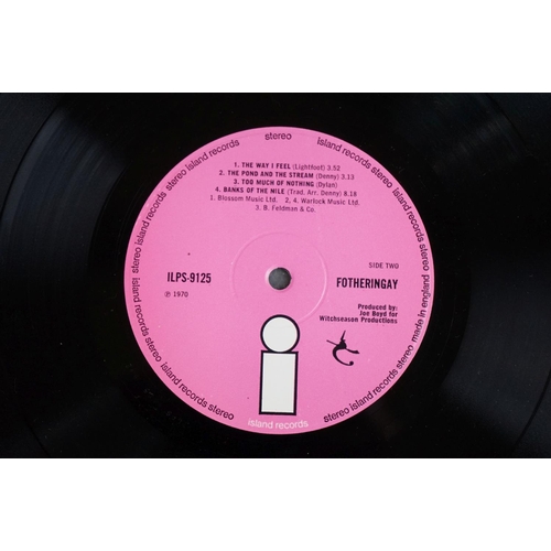 1228 - Vinyl - Fotheringay self titled ILPS9125 Island pink label with white 'i', gatefold sleeve, sleeve a... 