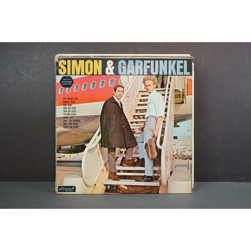 1342 - Vinyl - Around 15 Simon & Garfunkel and solo LPs to include Still Crazy After All These Years, Bridg... 