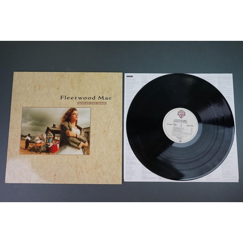 1246 - Vinyl - 10 Fleetwood Mac LPs to include self titled on Embassy EMB31036, Tango In The Night, Then Pl... 