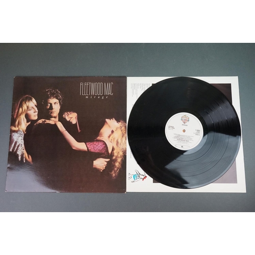 1246 - Vinyl - 10 Fleetwood Mac LPs to include self titled on Embassy EMB31036, Tango In The Night, Then Pl... 