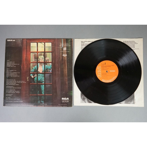 133 - Vinyl - David Bowie 2 LP's to include Ziggy Stardust (SF 8287) with lyric/picture inner sleeve, slee... 