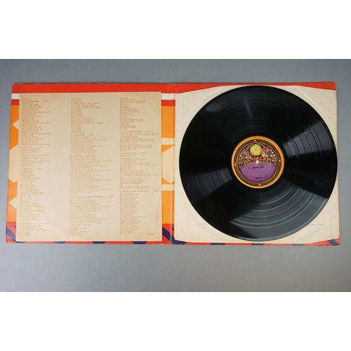 124 - Vinyl - Medicine Head Heavy On The Drum (Dandelion DAN 8005) gatefold sleeve with lyric insert intac... 