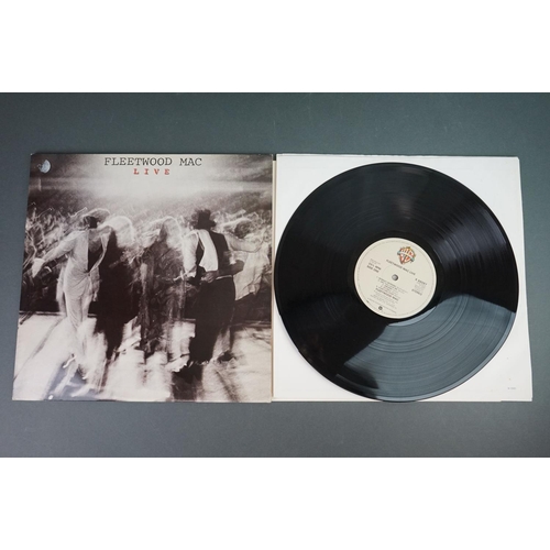 1246 - Vinyl - 10 Fleetwood Mac LPs to include self titled on Embassy EMB31036, Tango In The Night, Then Pl... 