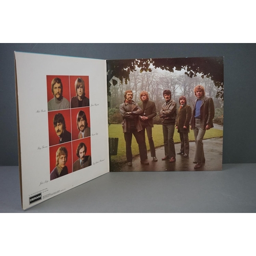 160 - Vinyl - Collection of ten LP's to include The Beatles White Album (PCS 7067/8) side loader with 4 ph... 