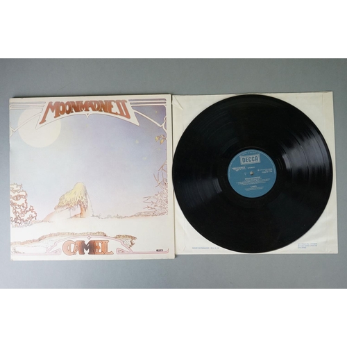 398 - Vinyl - Camel 5 LP's to include Moonmadness, Mirage, The Show Goose, Raindances and Self Titled.  Sl... 