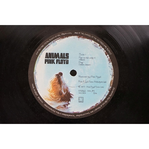 399 - Vinyl - Pink Floyd Animals (SHVL 815) non-barcode gatefold sleeve with G&L printer credit, card inne... 