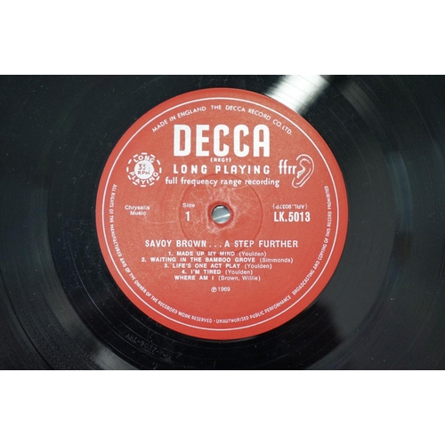 289 - Vinyl - Savoy Brown A Step Further (LK 5013) unboxed red Decca label, mono.  Incorrect inner.  Sleev... 