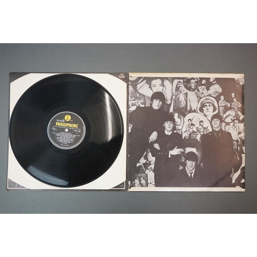 299 - Vinyl - The Beatles For Sale PMC1240, sold in UK, Parlophone Cp Ltd, 33 and a third to label, matric... 