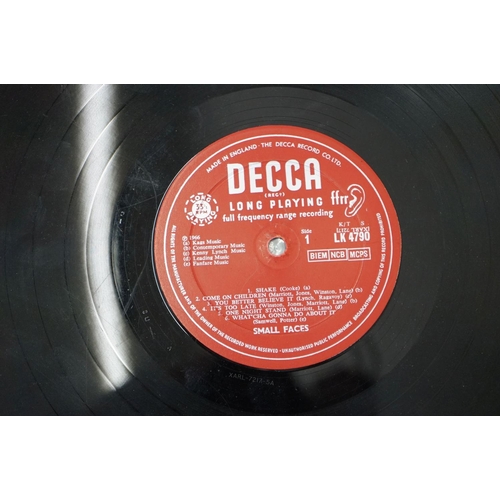 300 - Vinyl - Small Faces self titled on Decca LK4790 red unboxed Decca mono label, sleeve and vinyl vg