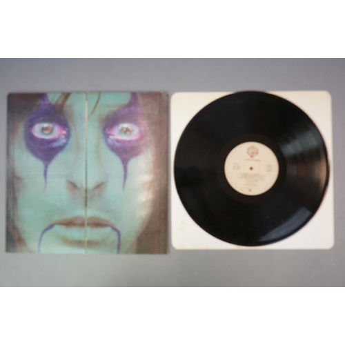 215 - Vinyl - Alice Cooper 5 LP's to include Muscle Of Love (diecut card sleeve), From The Inside (BSK 326... 