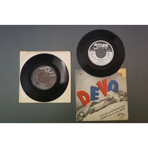 333 - Vinyl - Elvis Costello and Devo to include from Elvis Costrello 2 LP's My Aim Is True (German pressi... 