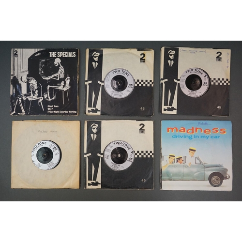 349 - Vinyl - Two Tone / Ska singles including The Specials x 7 (featuring some first edition paper labels... 