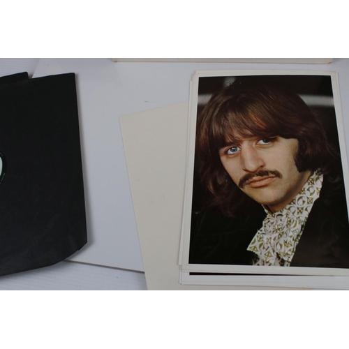 3 - Vinyl - The Beatles White Album LP mono PMC7067-8, numbered 0001376 with 8 x coloured prints and pos... 