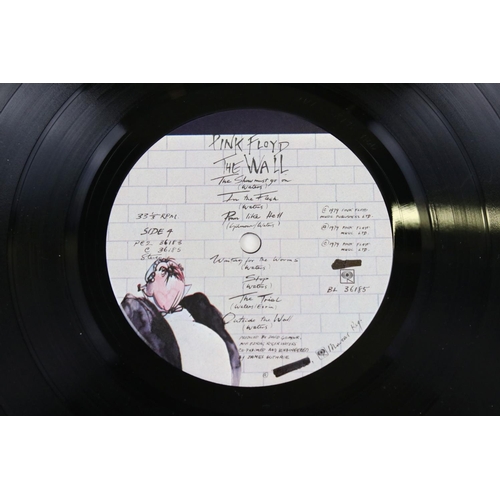 36 - Vinyl - Pink Floyd The Wall LP (CBS 36183) US pressing paper inner and 'Pink Floyd The Wall' 10x18cm... 