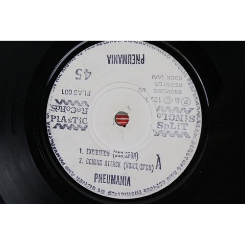 417 - Vinyl - UK Delay / Pneumania Split Single 45 on Plastic Records PLAS001 within wrap around sleeve wi... 