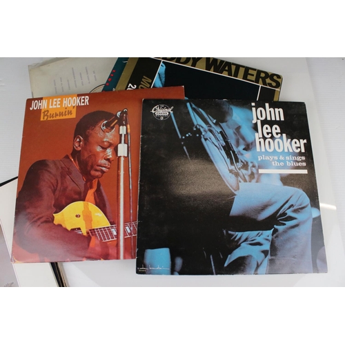 450 - Vinyl - Blues collection of 17 LP's to include Sonny Boy Williamson, B.B King, T Bone Walker, John L... 