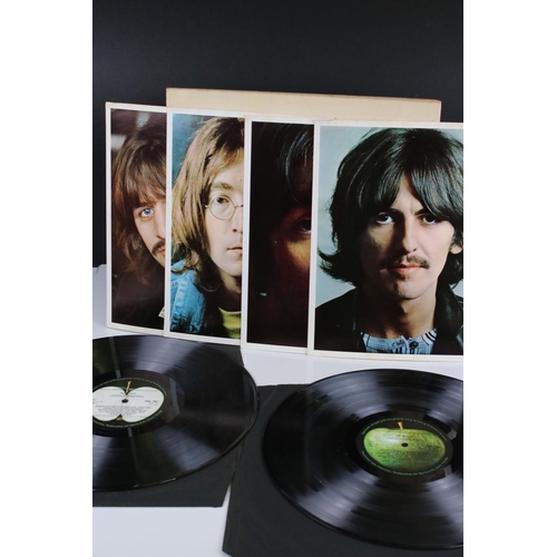 49 - Vinyl - The Beatles two copies of The White Album (PMC 7067/8) first one numbered 0161086 top opener... 