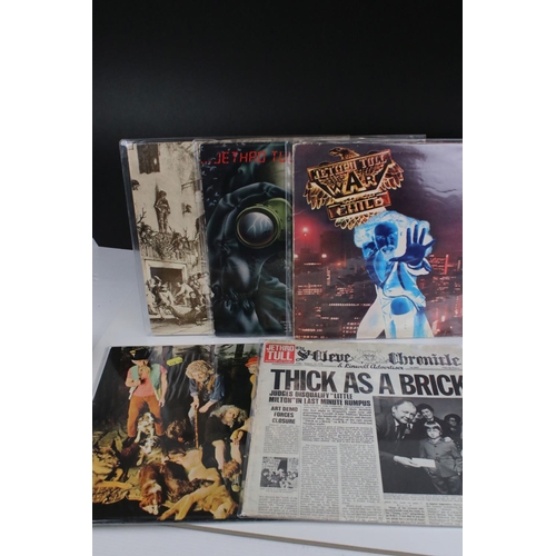 491 - Vinyl - 14 Jethro Tull LPs to include some duplictaes, featuring This Was, Thick as a Brick x 2, Son... 