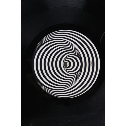 1413 - Vinyl - Black Sabbath Paranoid (Vertigo 6360 011) Jim Simpson management credit to inner gatefold, s... 