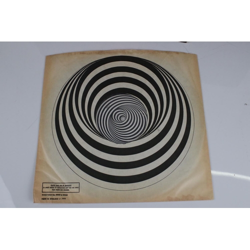 1413 - Vinyl - Black Sabbath Paranoid (Vertigo 6360 011) Jim Simpson management credit to inner gatefold, s... 