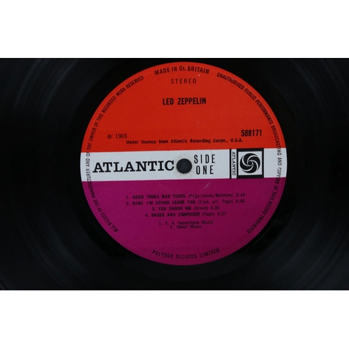 7 - Vinyl - Led Zeppelin One (588171) Atlantic red/maroon label, Superhype publishing credit, turquoise ... 