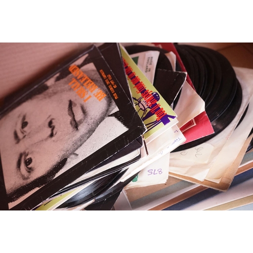 1476 - Vinyl - Large quantity of 45s spanning the genres and decades, within picture / company sleeves, som... 